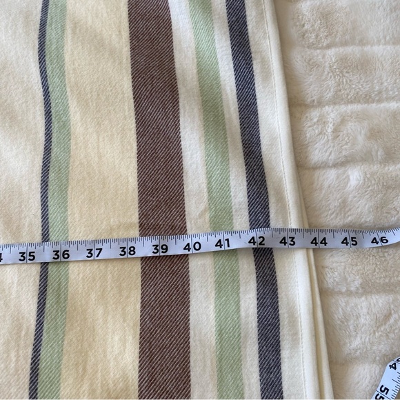 Ann Taylor Cotton Wrap Shawl Neutral Stripes NEW - Picture 5 of 9